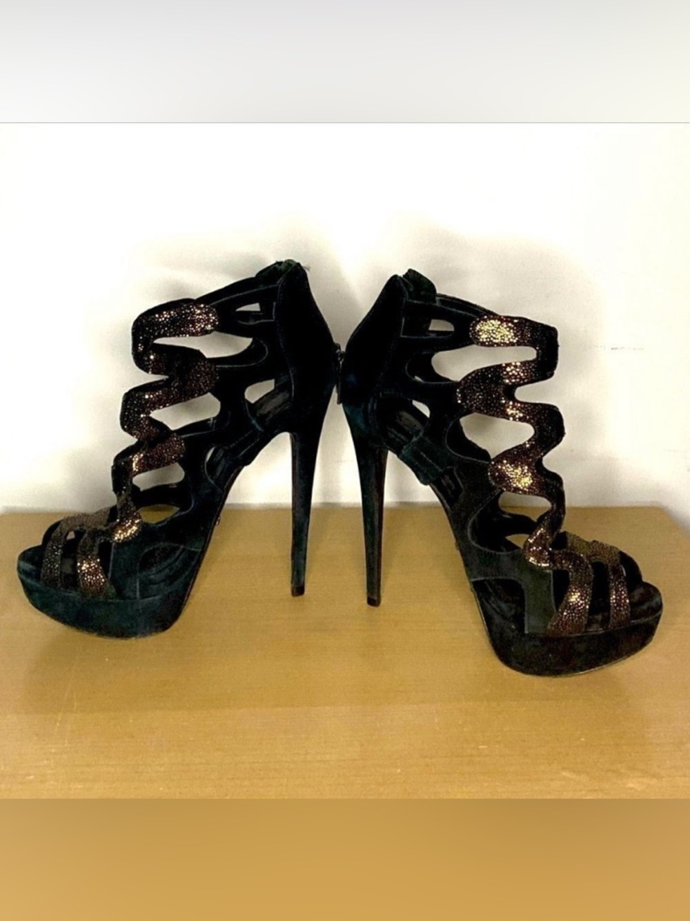 𝅺🌷SCHUTZ🌷 Black & Gold Shimmer Sparkle  Stiletto Strap Heels